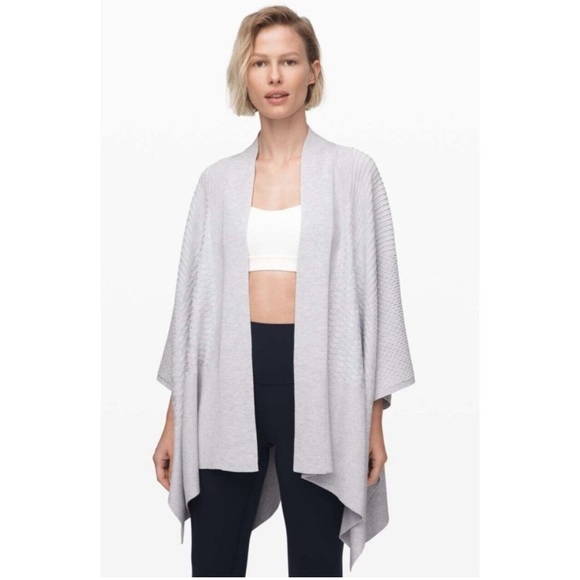 lululemon athletica Sweaters - Lululemon Dream Weaver Wrap